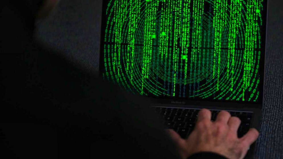 Data theft and then blackmail: the Akira hacker group has attacked around 200 companies in Switzerland in recent months. (archive picture)