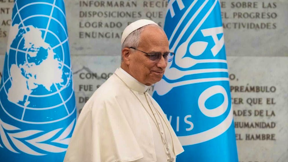 Pope Leo XIV leaves the celebrations for the 80th World Food Day. Photo: Alessandra Tarantino/AP/dpa