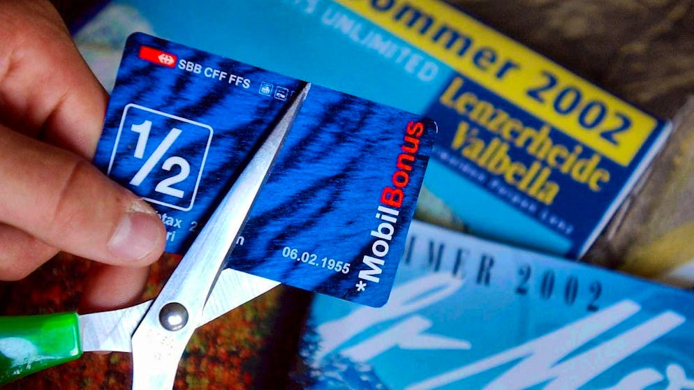 La confusione è molta. Cosa c'è davvero dietro al progetto di SwissPass di abolire il metà-prezzo?