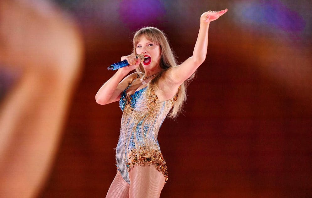 Leads not only the life of a showgirl, but also that of a chart-topper: Taylor Swift. (archive picture)