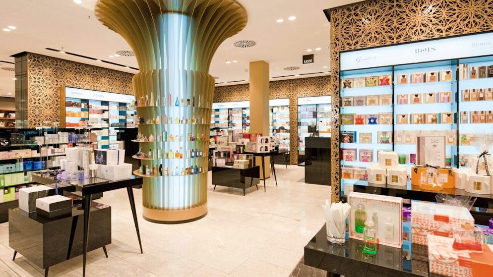 Le profumerie sono luoghi saturi di odori.