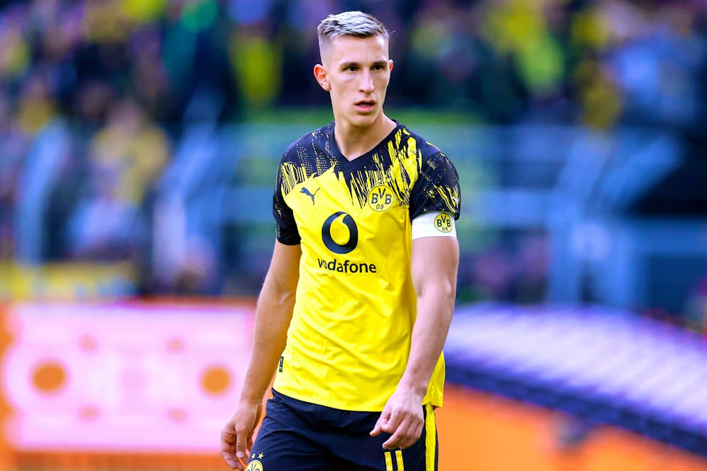 BVB defender Nico Schlotterbeck has been linked with a move to Bayern Munich.