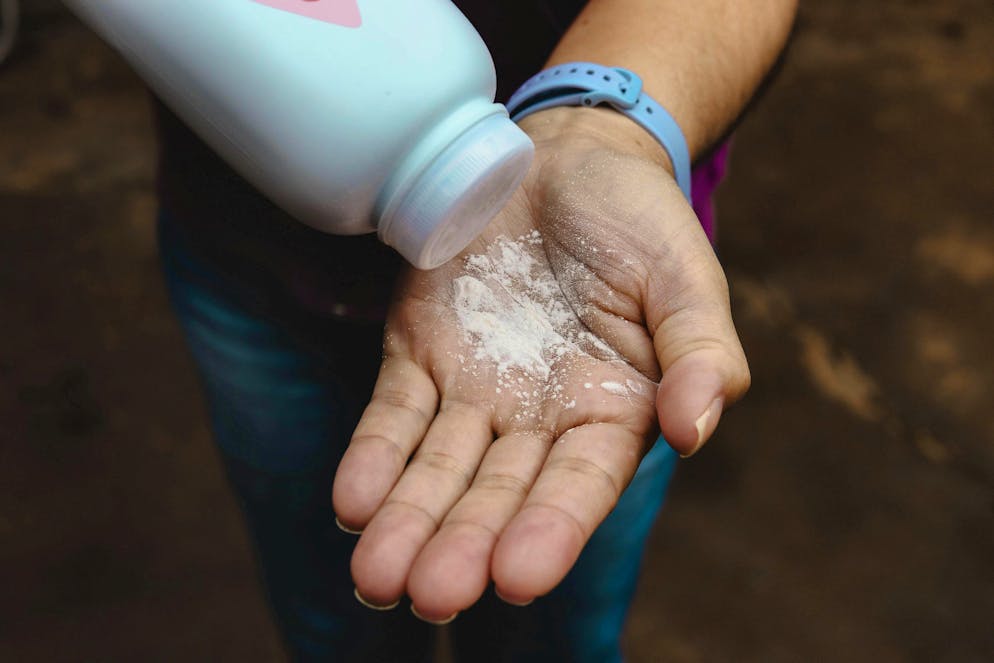 The baby powder allegedly contained carcinogenic asbestos.
