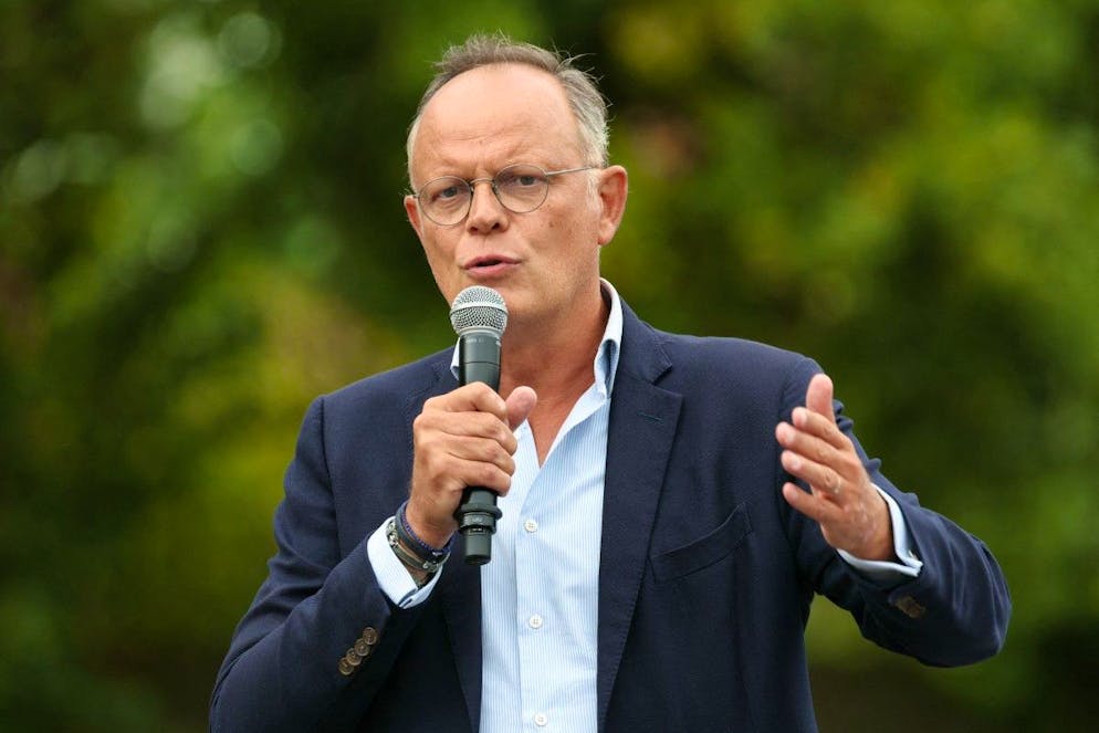 Un départ «ordonné» est «la seule décision digne qui permet d'éviter dix-huit mois d'indétermination et de crise», a martelé Édouard Philippe (archive).