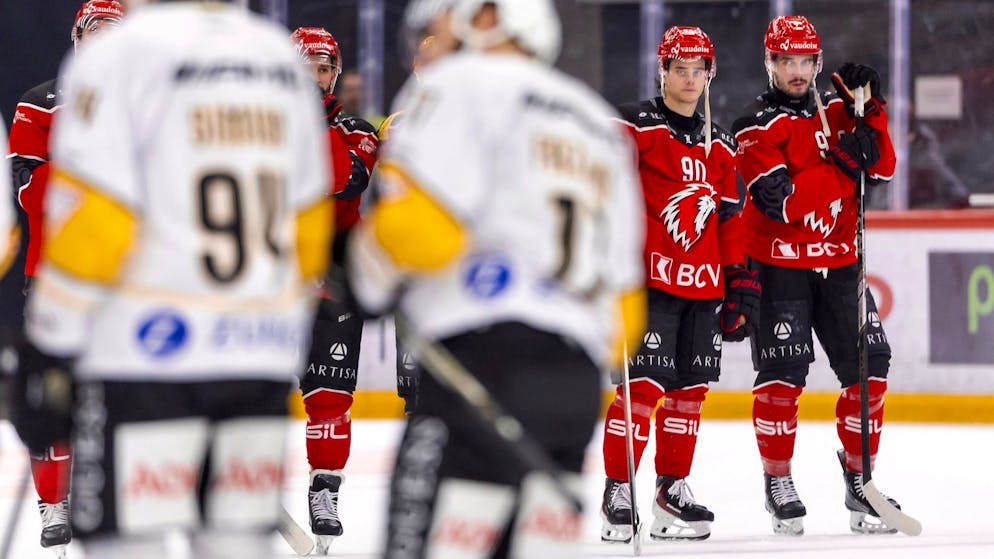 Lausanne et Gottéron s'inclinent, Genève-Servette victorieux - Gallery. Lausanne a subi une lourde défaite devant son public et contre Lugano.