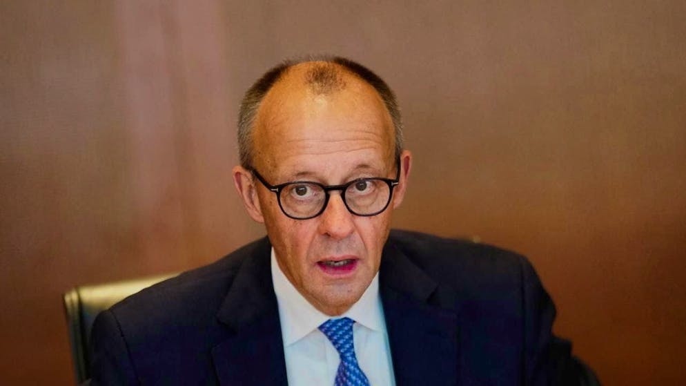 German Chancellor Friedrich Merz is in favor of a European stock exchange to prevent companies from moving to investors in the USA. (archive picture)