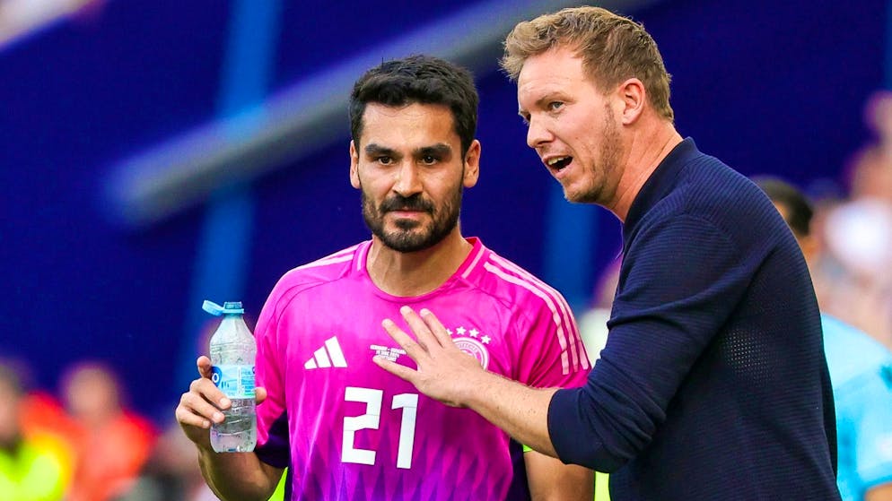 German national coach Julian Nagelsmann (right) in conversation with Ilkay Gündogan during the home European Championship 2024.