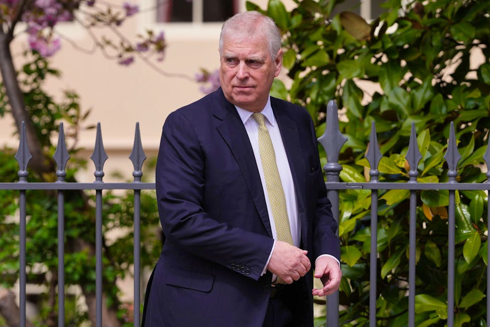 Le prince Andrew, qui renonce aux derniers honneurs de sa vie royale, a une nouvelle fois nié «catégoriquement les accusations portées contre» lui (archives).