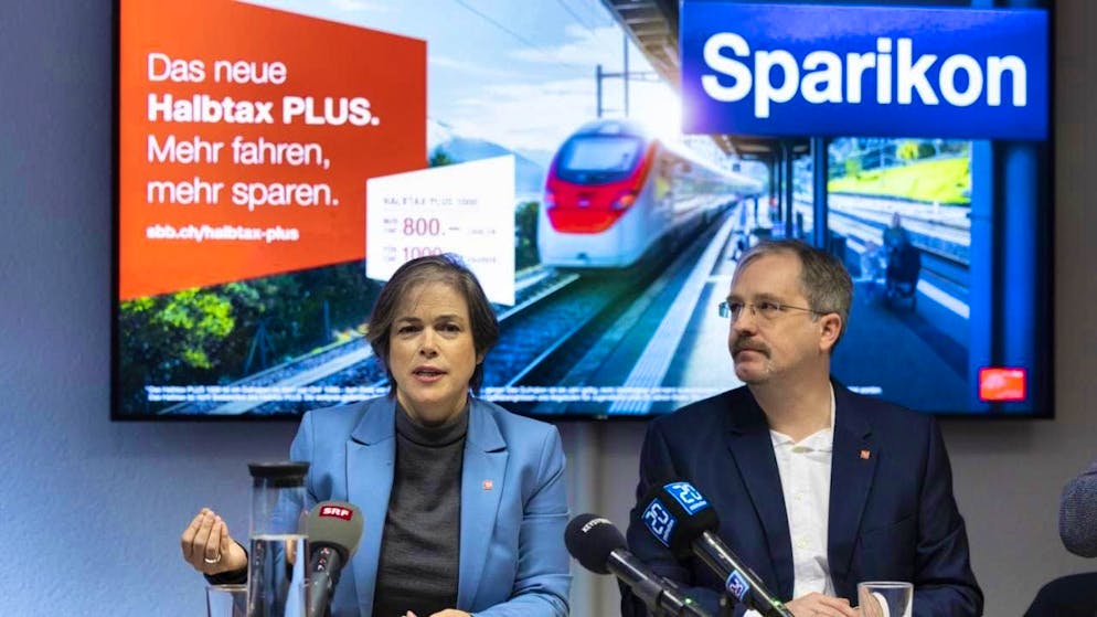 Helmut Eichhorn, Managing Director of the Alliance Swisspass, responded to speculation about the abolition of the Half-Fare travelcard in "SonntagsBlick".