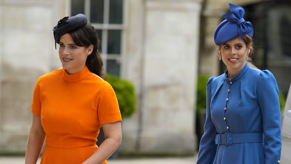 Un pilastro per la monarchia. Con il principe Andrea fuori dai giochi, Eugenie e Beatrice salvano l’onore dei Windsor