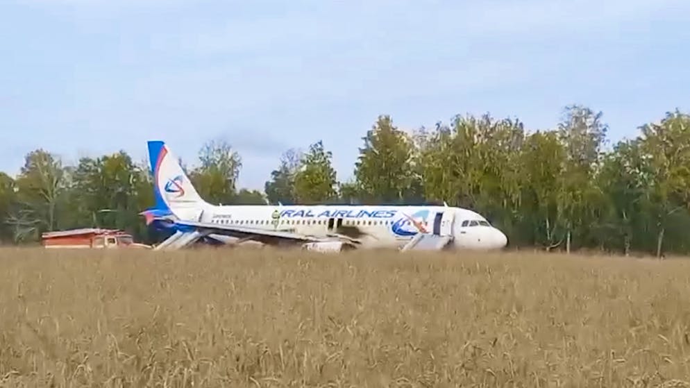Un avion Airbus A320 devant relier Saint-Pétersbourg à Bakou a effectué un atterrissage d'urgence dans la ville russe (image d’illustration).