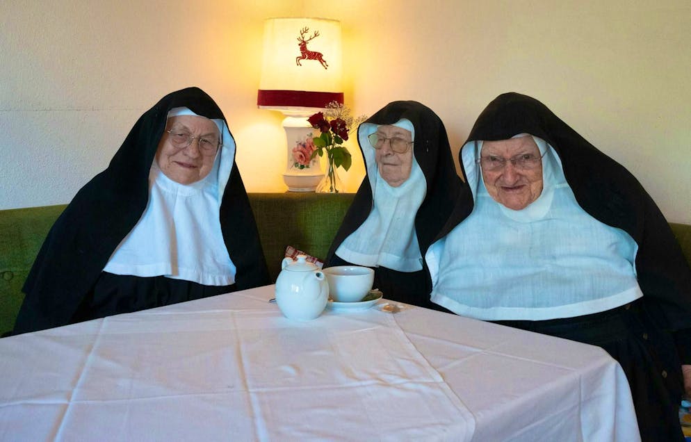 «Un miracolo ogni giorno»: ondata di aiuti per le suore ribelli - Gallery. Gli aiutanti hanno creato un canale Instagram per le tre suore ribelli.