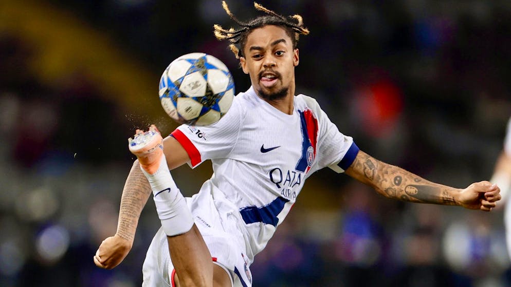 Bradley Barcola et le PSG tenteront la passe de trois en Allemagne.