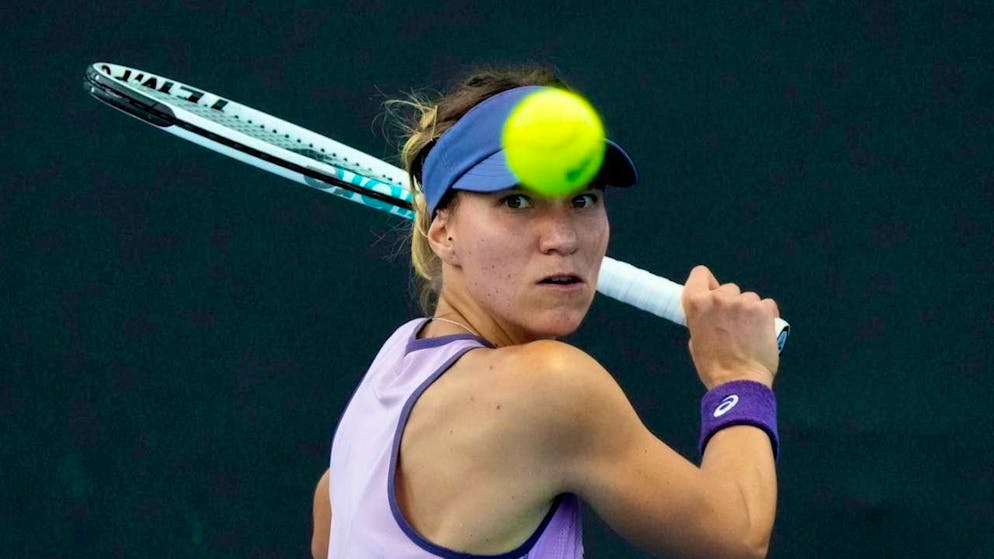 Viktorija Golubic loses with victory in sight