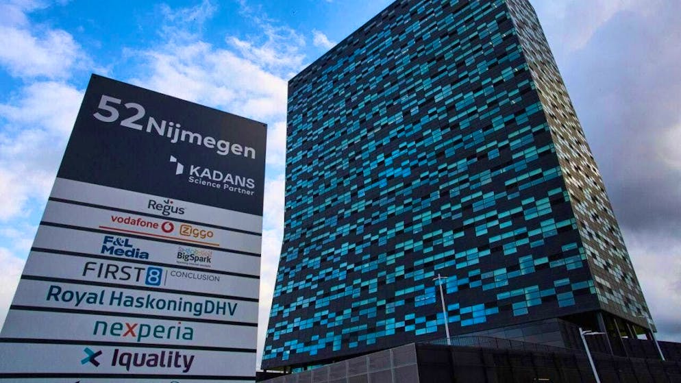 The tug-of-war between the Netherlands and China over control of chip manufacturer Nexperia threatens to hit the German car industry. (archive picture)