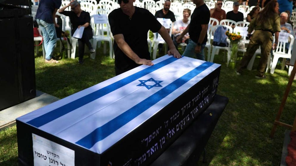 Medio Oriente. Hamas: «Stasera consegneremo altri due corpi»