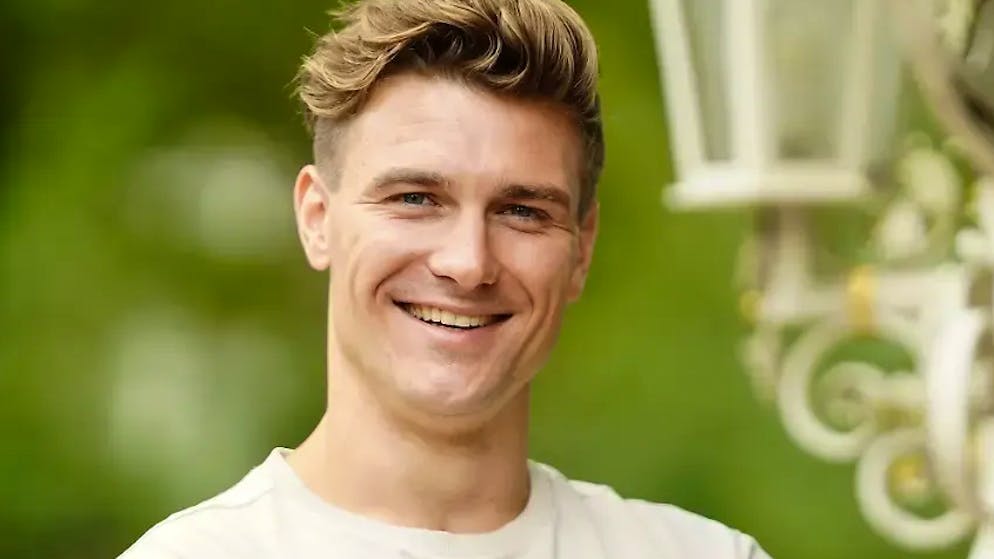 New season of the matchmaking show. This single farmer is the new favorite on 