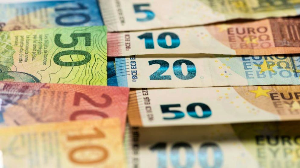 Il franco vale di più.