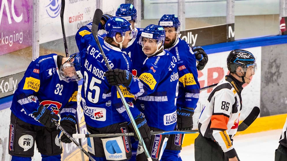 Ajoie regagne enfin, les autres Romands sourient également - Gallery. Fribourg-Gottéron a relevé la tête avec un succès contre Zoug.
