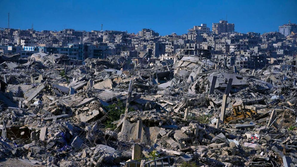 Destroyed buildings and rubble in the Zeitoun district of Gaza City. The photo was taken on October 10, 2025.