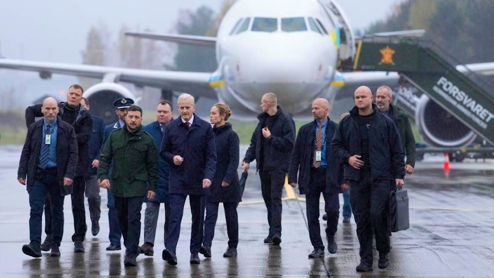 Guerra in Ucraina. Zelensky: «Un buon compromesso congelare il conflitto sulla linea del fronte»