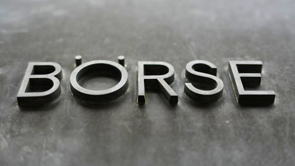 L'avvio di giornata non si presenta troppo movimentato.