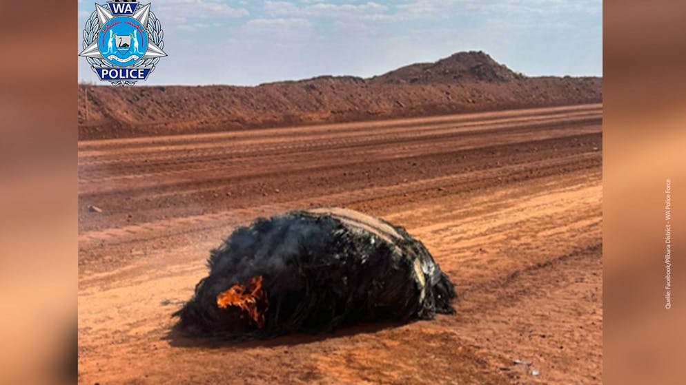 Mysteriöser Fund. Brennendes Objekt in der Wüste entdeckt – stammt es aus dem All?