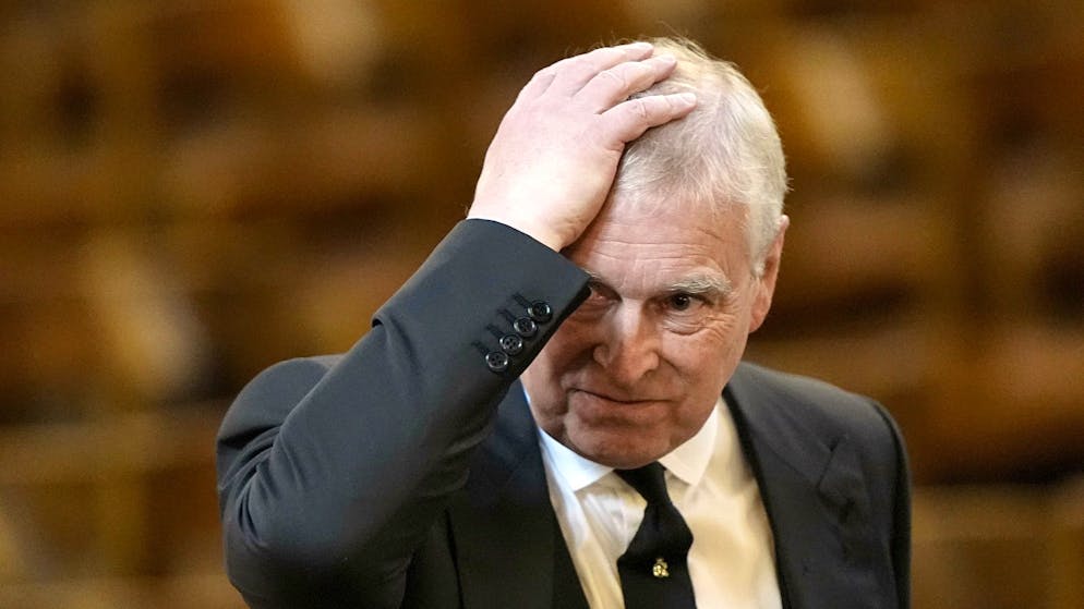 New revelation about scandalous prince. Prince Andrew lives in luxury for free - anger and rage in the UK