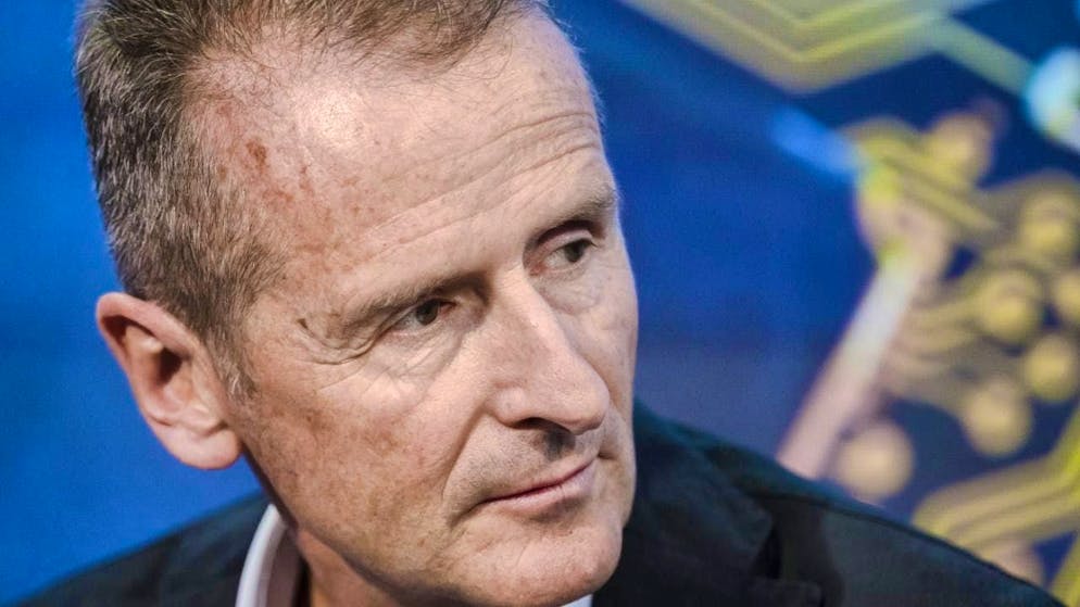 Herbert Diess handed over the post of VW Group CEO to Oliver Blume in 2022. (archive picture)