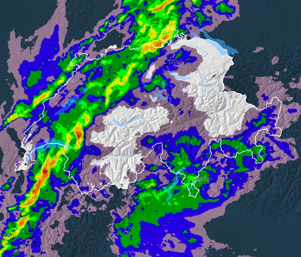 A wall of rain is heading east.