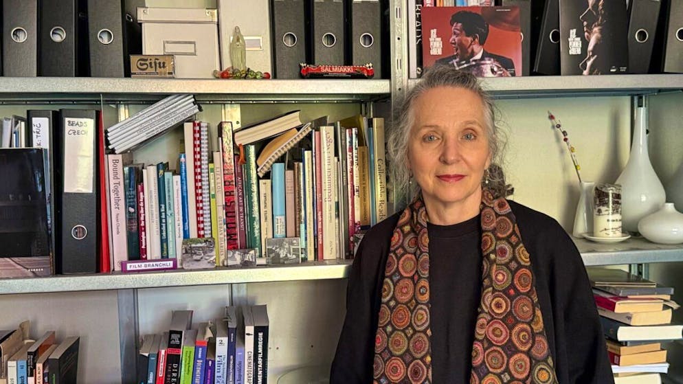 «Nebelkinder»: Verdingkinder tragen schwer an ihrer Geschichte - Gallery. Der Schweizer Regisseurin Corinne Kuenzli ist mit "Nebelkinder" ein eindrücklicher Dokfilm gelungen. Er zeigt, wie schwer es Verdingkindern fällt, ihre eigene Geschichte zu erzählen.