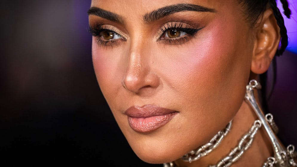 «Perché sta succedendo questo?». Kim Kardashian: «Ho avuto un aneurisma». Ecco la sua reazione quando l'ha scoperto