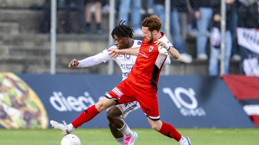 Serge Müller (im Vordergrund) erzielte das 1:0 für den FC Aarau