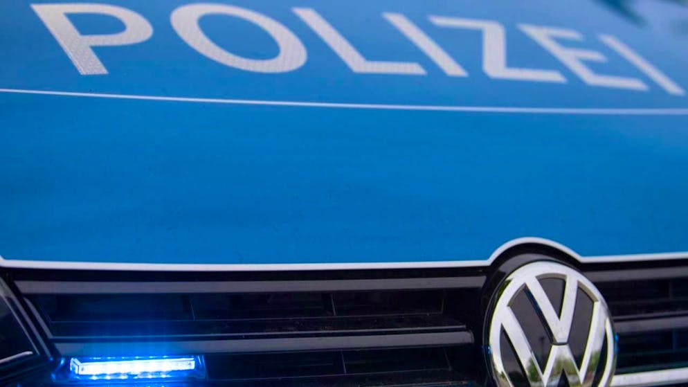 A German police operation resulted in a seriously injured girl.