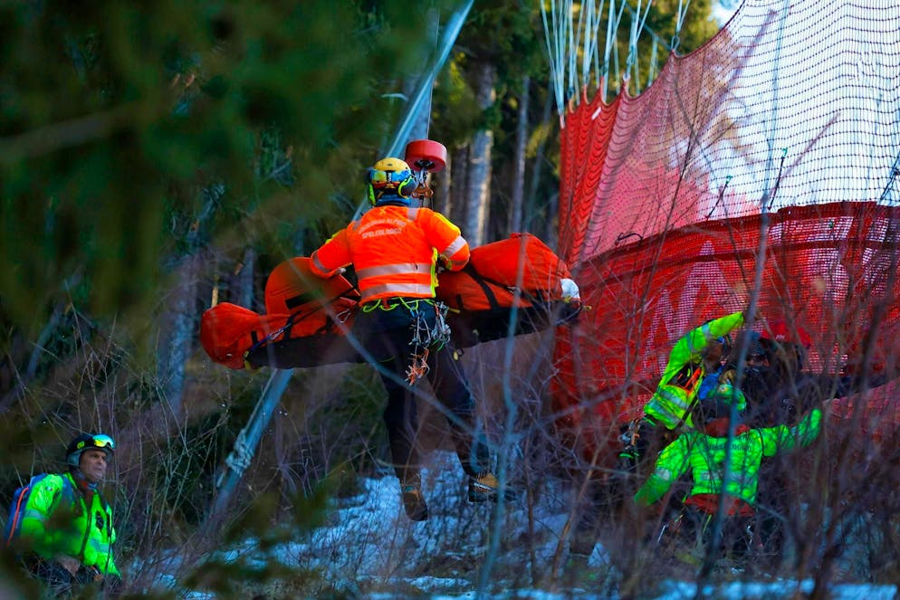 The recovery after the fall: Cyprien Sarrazin on December 27 in Bormio.