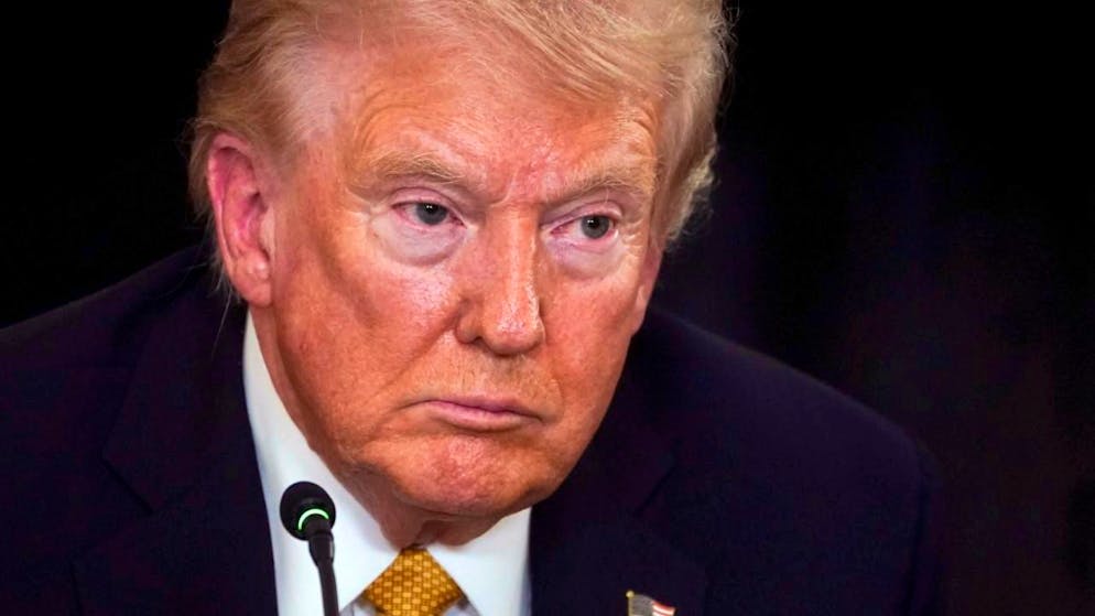 "A causa del loro comportamento vergognoso, tutti i negoziati commerciali con il Canada sono (...) terminati", ha scritto Donald Trump sulla sua rete sociale Truth Social. (Immagine d'archivio di ieri)