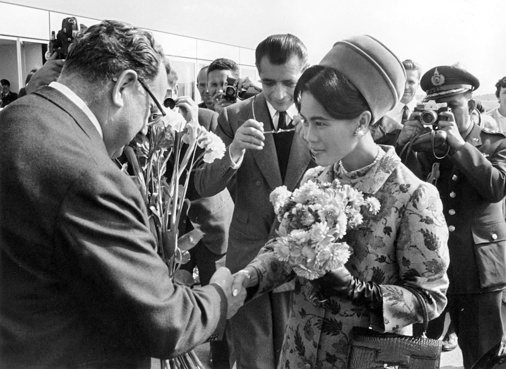 «Asiens Jacky Kennedy»: Thailands Ex-Königin Sirikit ist tot - Gallery. Einst schien die halbe Welt der Königin zu Füssen zu liegen. (Archivbild)