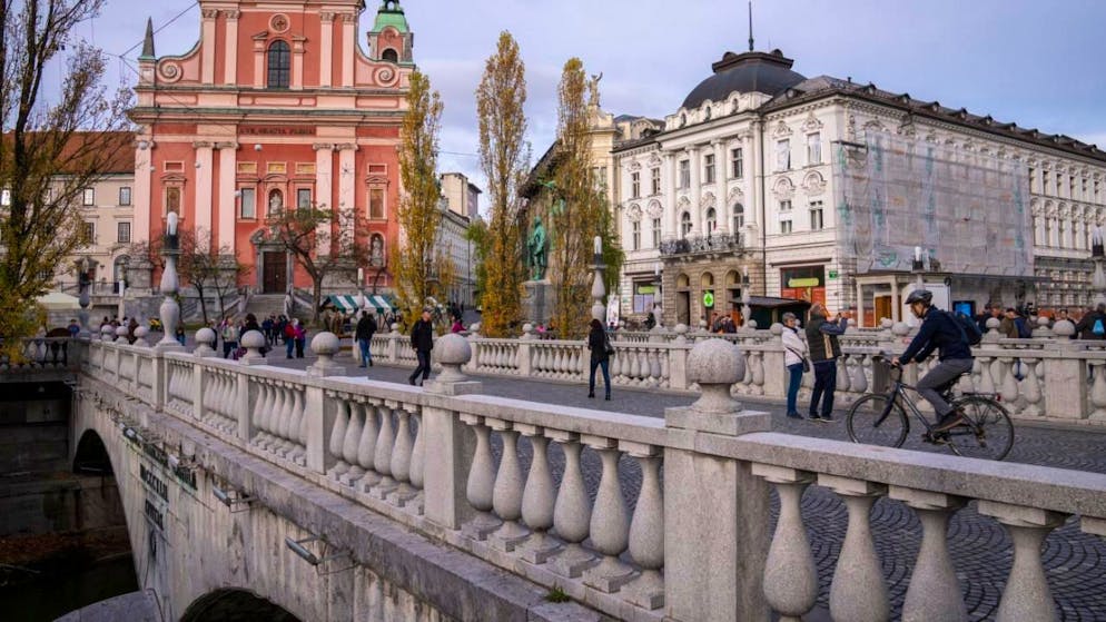 La morte di un uomo brutalmente picchiato da un gruppo di rom ha acceso aspre polemiche in Slovenia. (immagine simbolica)