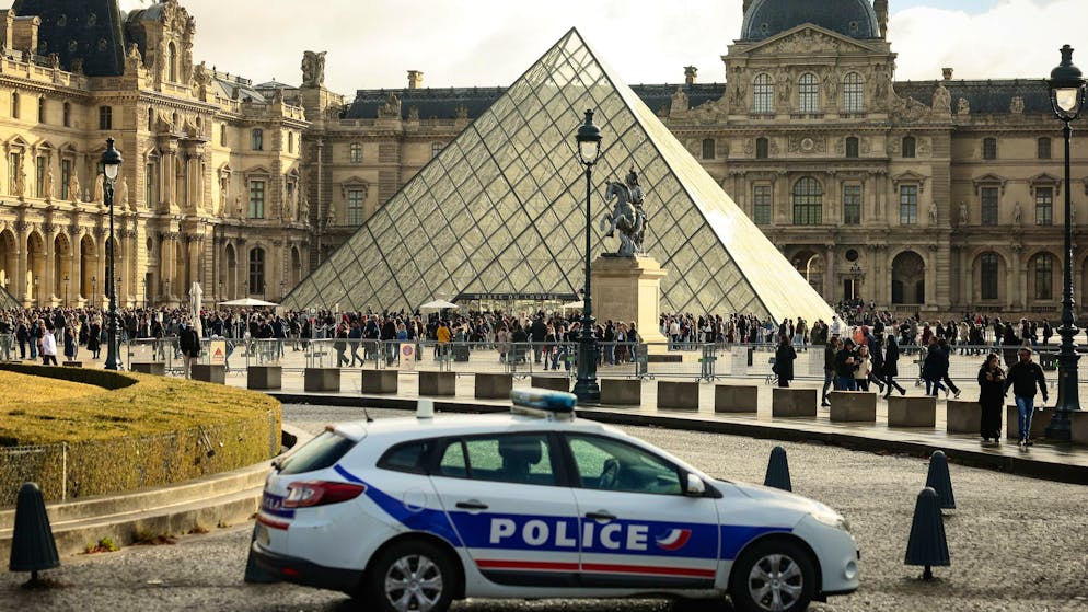 Francia. I due della banda del Louvre sono stati catturati grazie ad passo falso dettato dalla fretta
