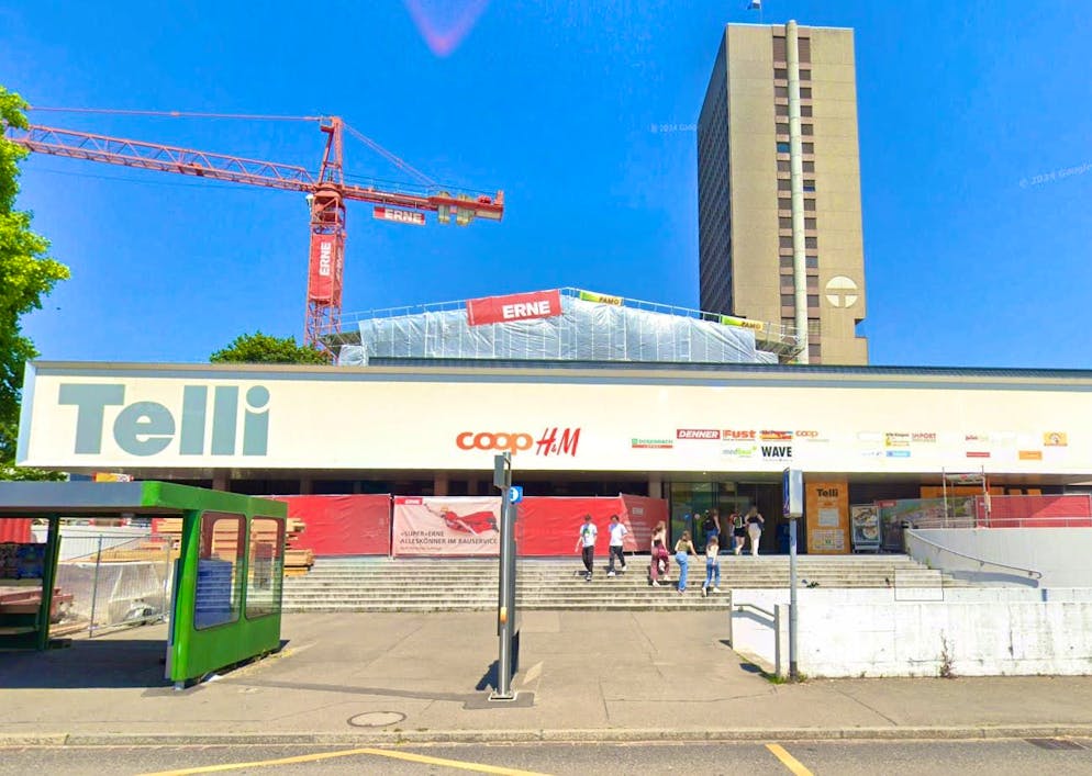 Coop en a assez et prend des mesures.