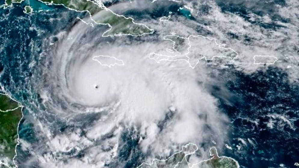 Immagine satellitare odierna dell'uragano Melissa.