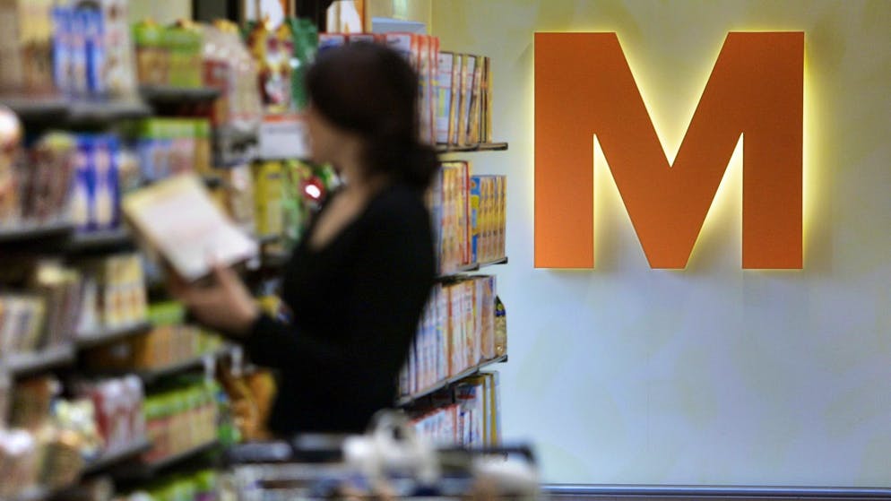 Bei der Migros ist Auswahl im Schoggi-Regal derzeit etwas eingeschränkt. (Symbolbild)