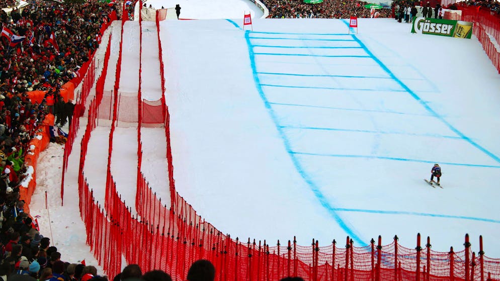 Sicherheitsnetze bei der Abfahrt in Kitzbühel.