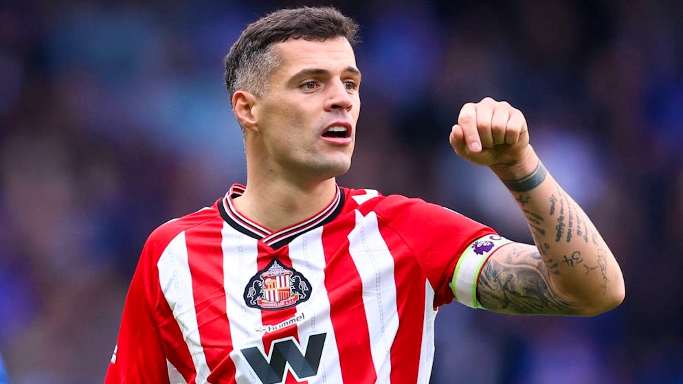 Granit Xhaka führt Sunderland als Captain an.