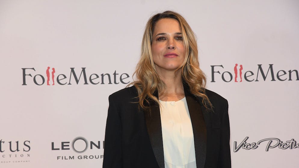 Dalla Ferragni alla Hunziker. La giornalista Francesca Barra denuncia: «Un nuovo sito spoglia le donne con l'IA»