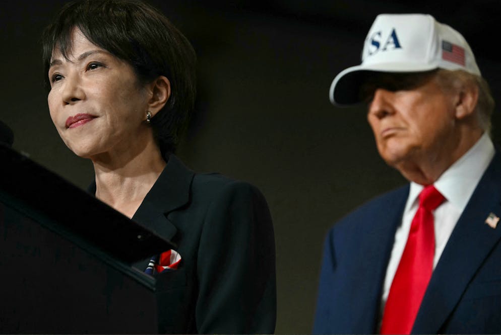 La Première ministre japonaise, Sanae Takaichi, a déclaré mardi devant le président américain, Donald Trump, que Tokyo s'engageait à «renforcer fondamentalement» ses capacités militaires, face à des menaces sécuritaires grandissantes.