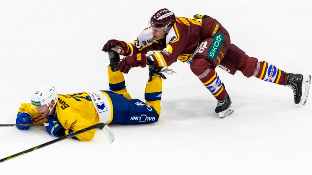 Sinnbildlich: Der HC Davos liegt am Dienstagabend am Boden