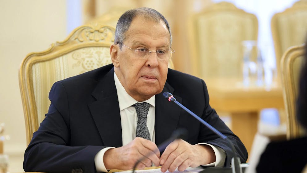 Guerra in Ucraina. Lavrov conferma: «Non abbiamo intenzione di attaccare Paesi Nato e Ue», Zelensky chiede denaro all'Europa