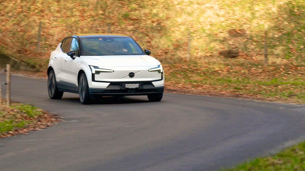 Mit dem Volvo EX30 ist Dominic an einem Tag 350 km gefahren ohne zu laden.