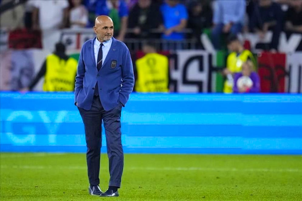 Dopo lo Scudetto vinto con il Napoli ha guidato l'Italia
